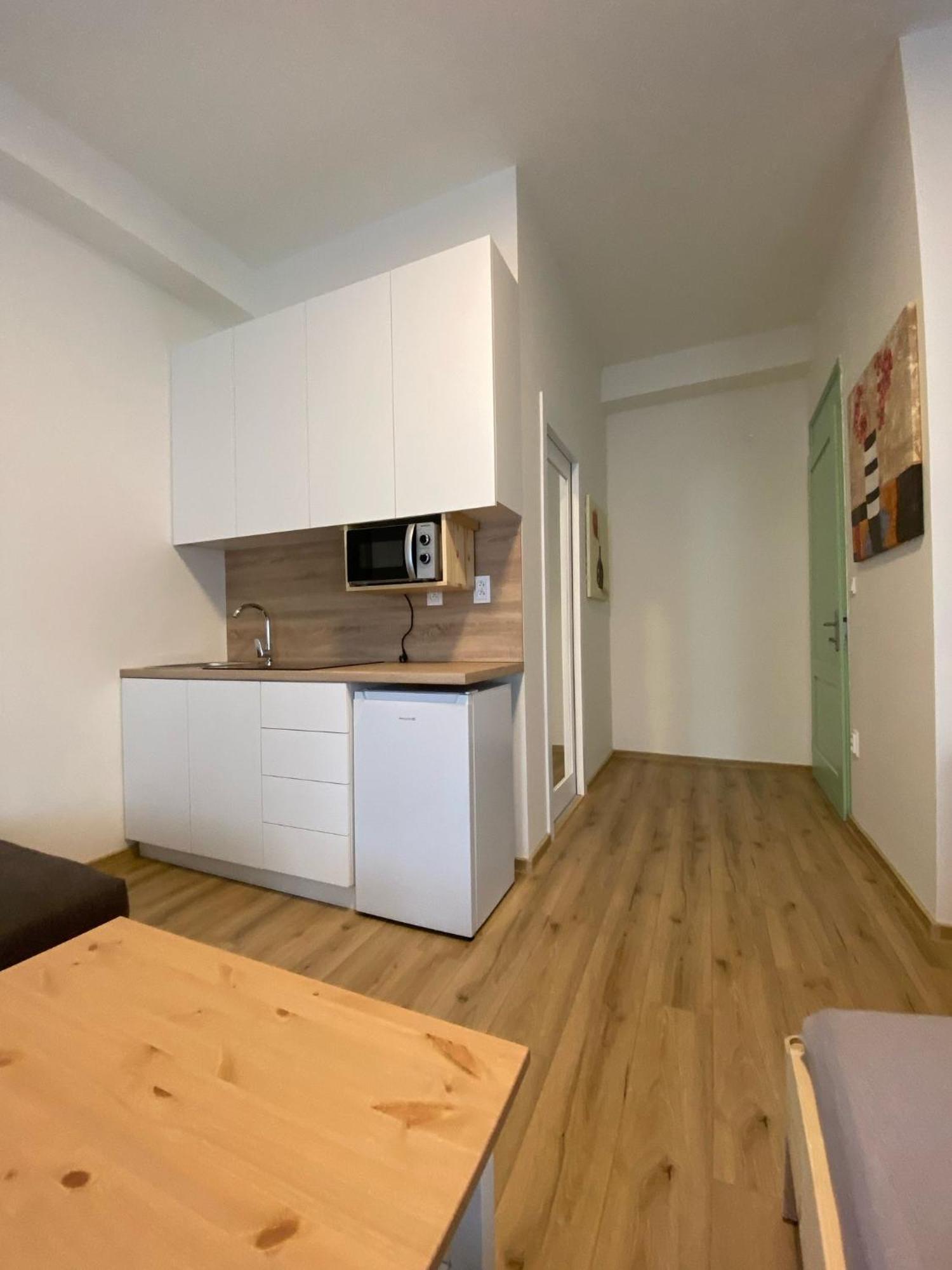 Garsoniera Ostrava City Centr, Na Hradbach 118 Exterior foto